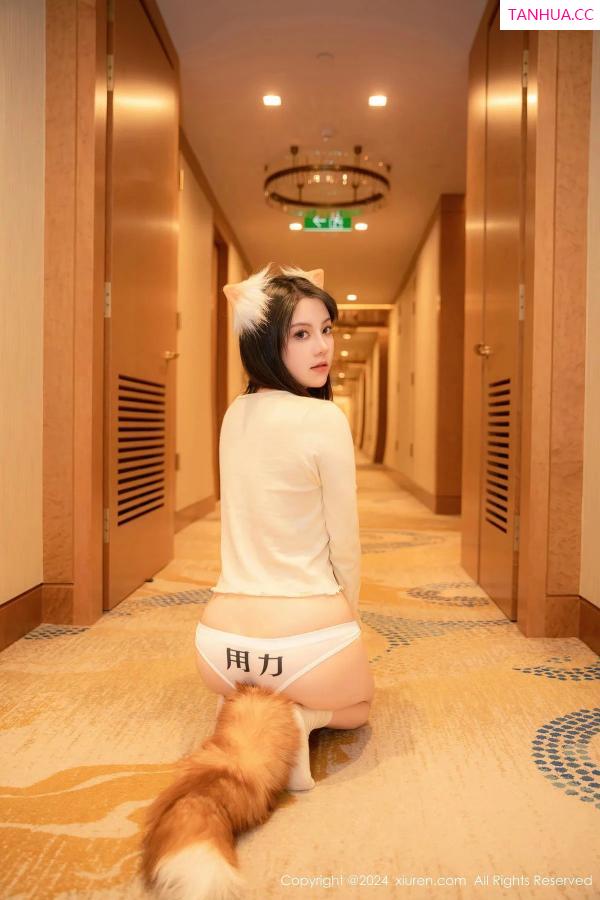 豆瓣酱  [XiuRen]高清写真图 2024.03.15 No.8243 豆瓣酱 性感美臀第51张图片